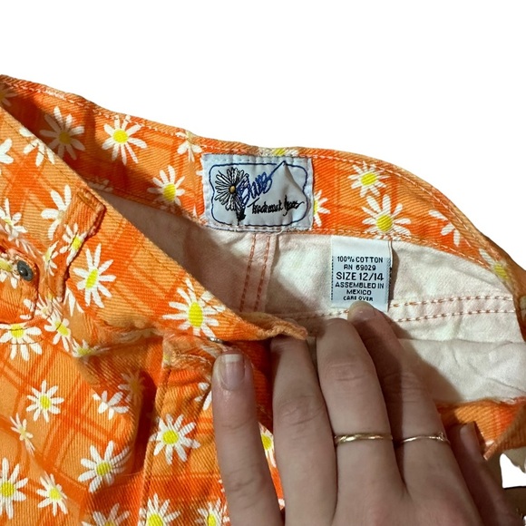 Vintage 1980s Daisy Blues Orange Floral High Waisted Shorts Size 24 - Picture 3 of 4